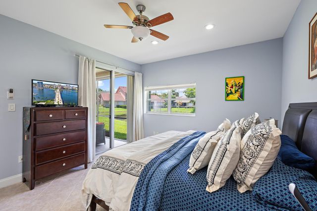 227 N Lakeshore Drive, Hypoluxo, FL 33462