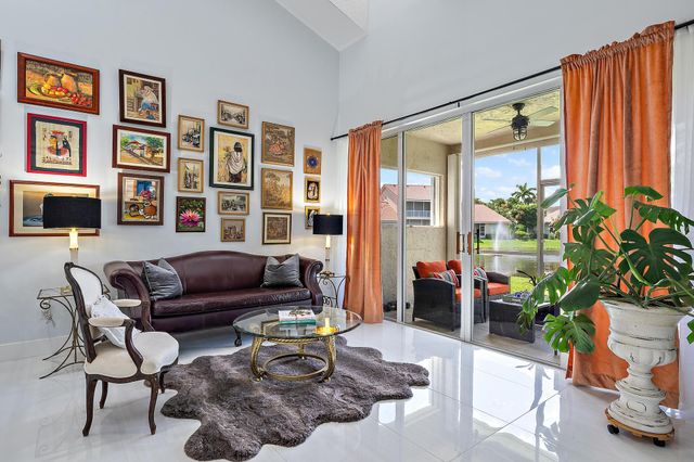 227 N Lakeshore Drive, Hypoluxo, FL 33462