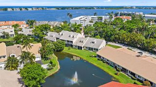 227 N Lakeshore Drive, Hypoluxo, FL 33462
