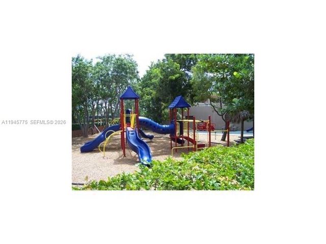 251 Crandon Blvd 309, Key Biscayne, FL 33149