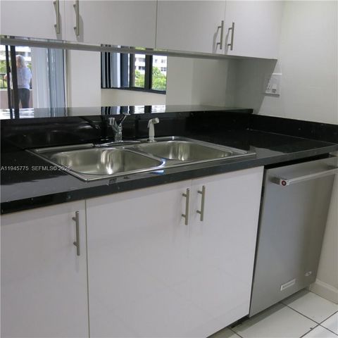 251 Crandon Blvd 309, Key Biscayne, FL 33149