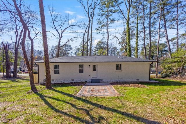 3252 Pinehill Drive, Decatur, GA 30032