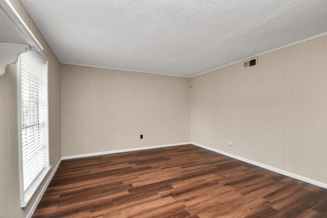 203 Kirkaldy Drive, Houston, TX 77015
