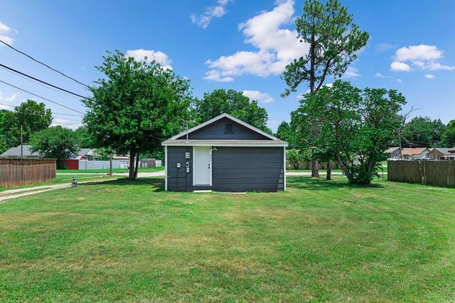 415 S 4th Avenue, Purcell, OK 73080