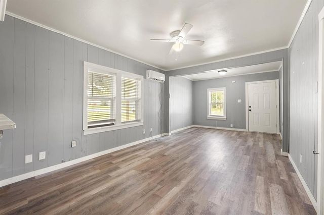 415 S 4th Avenue, Purcell, OK 73080