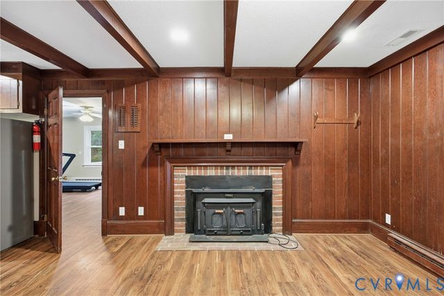 17218 Old Ridge Rd, Montpelier, VA 23192