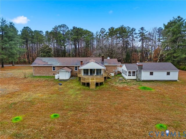 17218 Old Ridge Rd, Montpelier, VA 23192