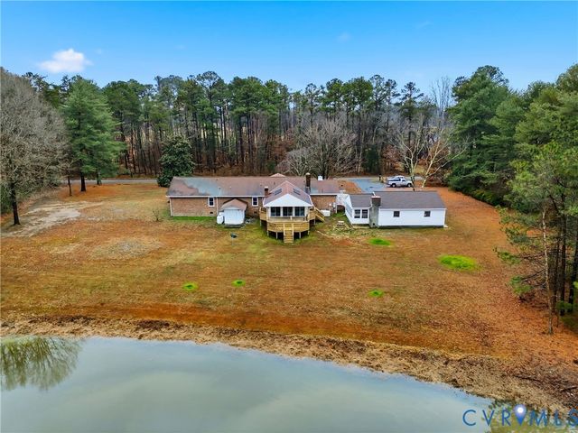 17218 Old Ridge Rd, Montpelier, VA 23192