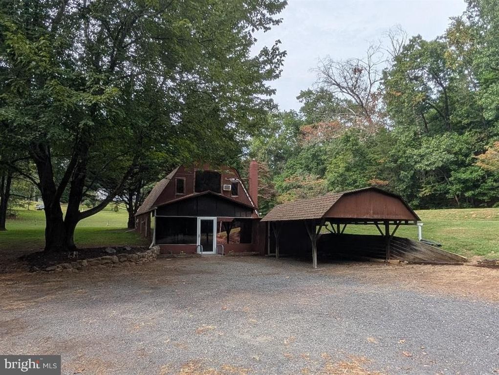 359 WILLIAMSBURG PIKE, Madison, VA 22727