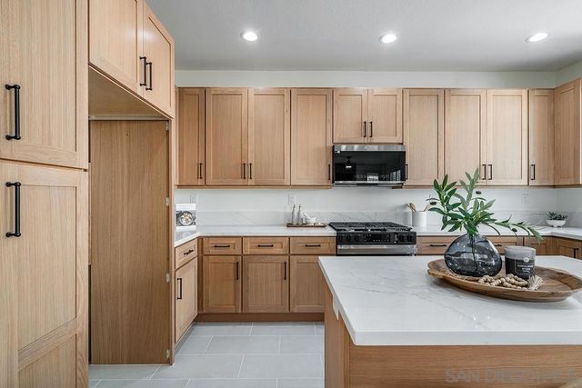 3138 W Canyon Ave, San Diego, CA 92123