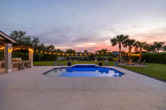 868 SW Habitat Lane, Palm City, FL 34990