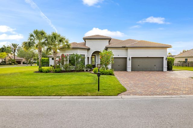 868 SW Habitat Lane, Palm City, FL 34990