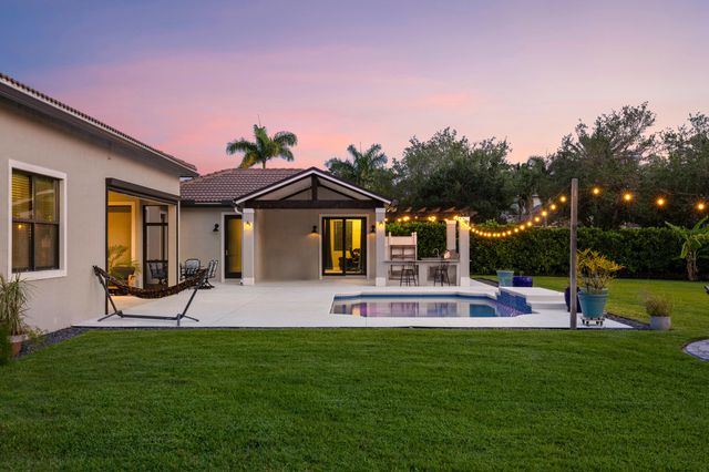 868 SW Habitat Lane, Palm City, FL 34990
