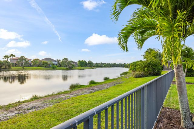 868 SW Habitat Lane, Palm City, FL 34990