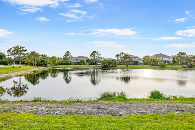 868 SW Habitat Lane, Palm City, FL 34990