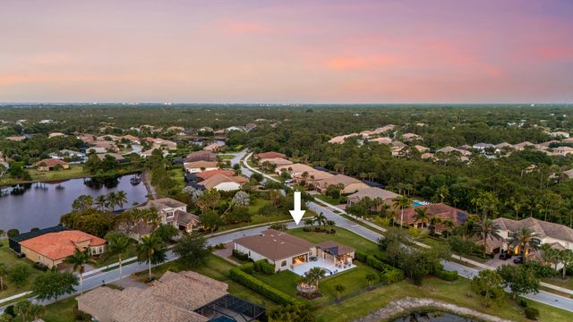 868 SW Habitat Lane, Palm City, FL 34990