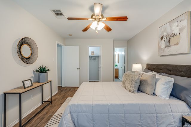 11138 Ranger Cavern, San Antonio, TX 78254