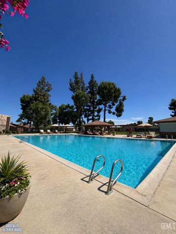 2320 Pinon Springs Circle, Bakersfield, CA 93309