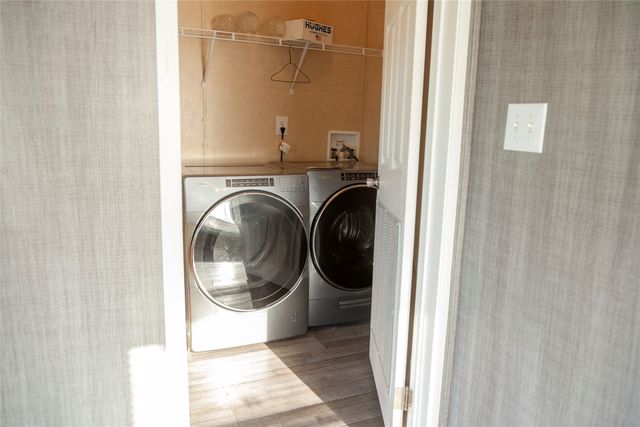 112 SE Front Street A, Bailey, TX 75452