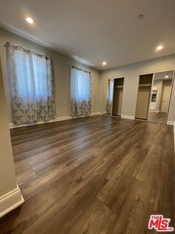 4710 Maplewood Avenue, Los Angeles, CA 90004