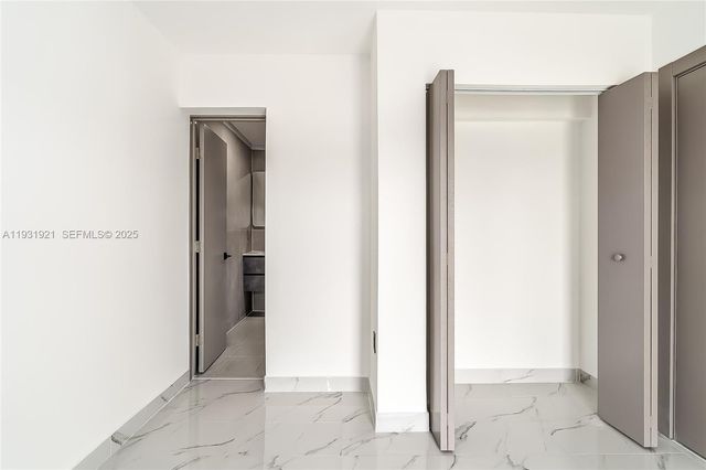 251 SW 9th Ave, Hallandale Beach, FL 33009