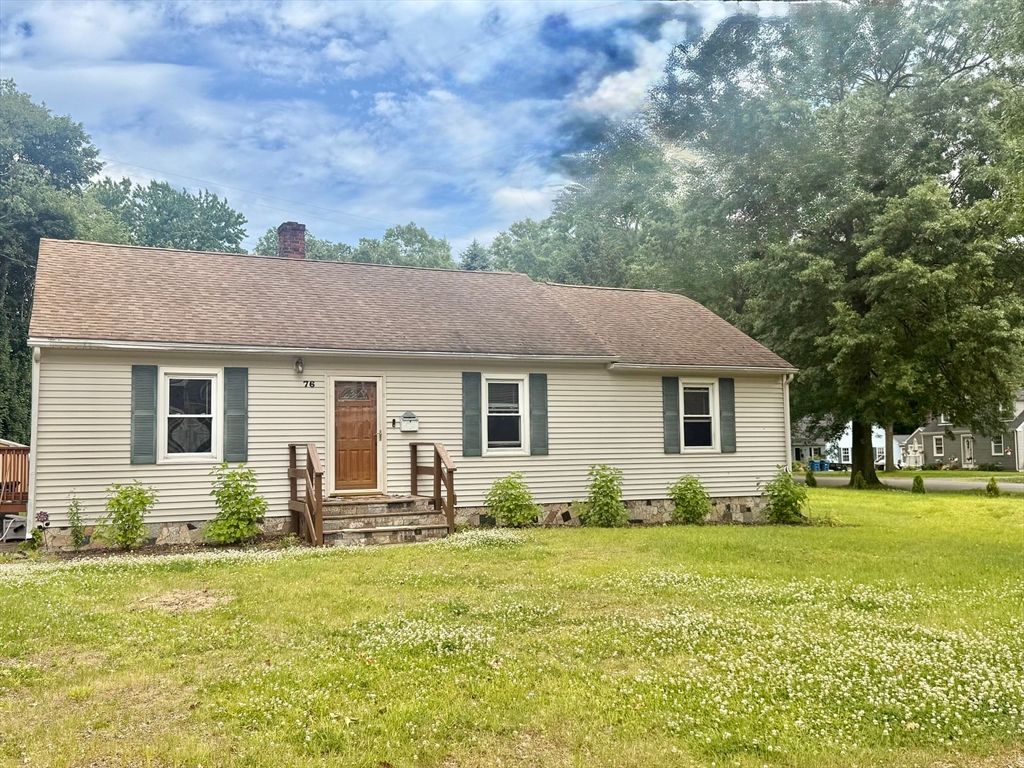 76 Nelson Circle, West Springfield, MA 01089