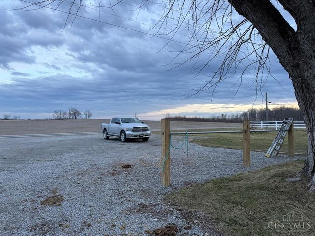 11251 Petersburg Road, Hillsboro, OH 45133