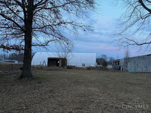 11251 Petersburg Road, Hillsboro, OH 45133