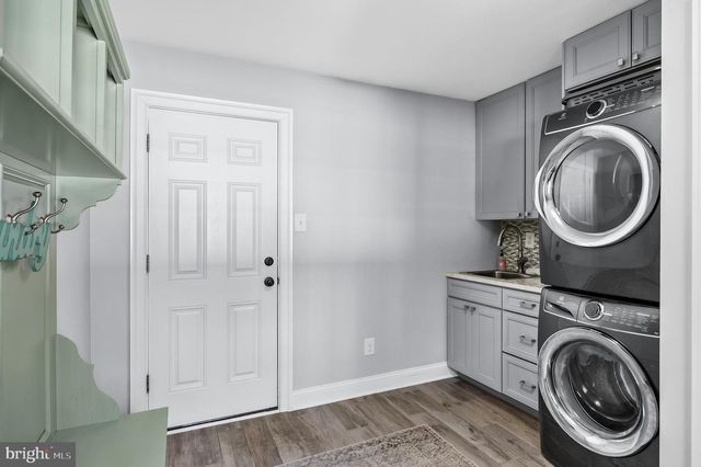 10 YORKSHIRE DR, Medford, NJ 08055