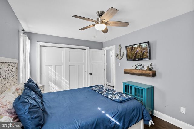 10 YORKSHIRE DR, Medford, NJ 08055