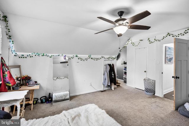 10 YORKSHIRE DR, Medford, NJ 08055