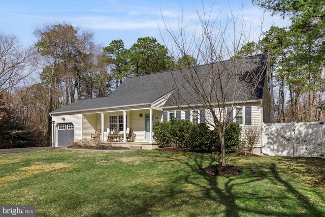 10 YORKSHIRE DR, Medford, NJ 08055