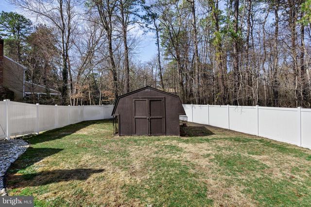 10 YORKSHIRE DR, Medford, NJ 08055