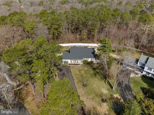 10 YORKSHIRE DR, Medford, NJ 08055