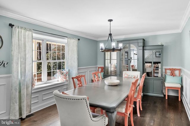 10 YORKSHIRE DR, Medford, NJ 08055