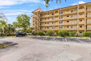3905 N Nob Hill Road 300, Sunrise, FL 33351