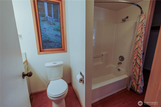 311 East Cove Road, Decatur Island, WA 98221