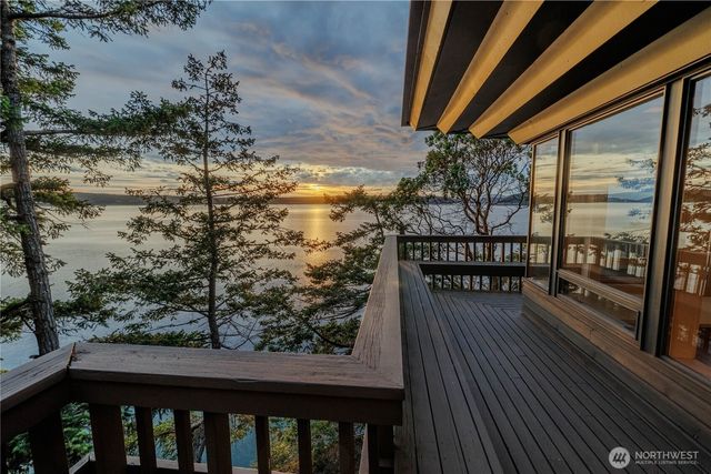 311 East Cove Road, Decatur Island, WA 98221