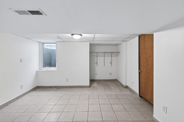 1067 Wilson Avenue, Saint Paul, MN 55106