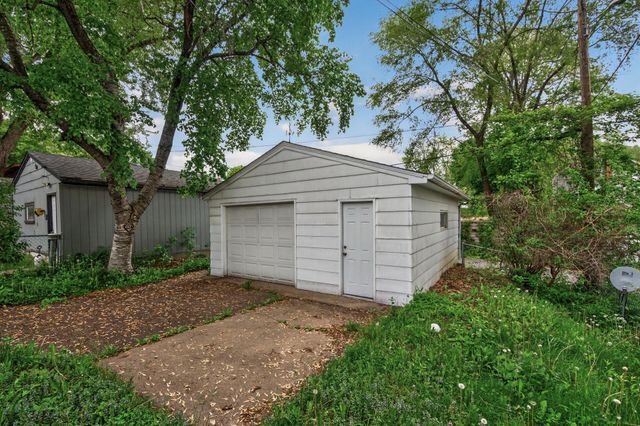 1067 Wilson Avenue, Saint Paul, MN 55106
