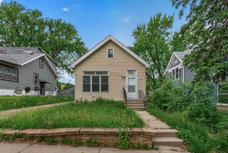 1067 Wilson Avenue, Saint Paul, MN 55106