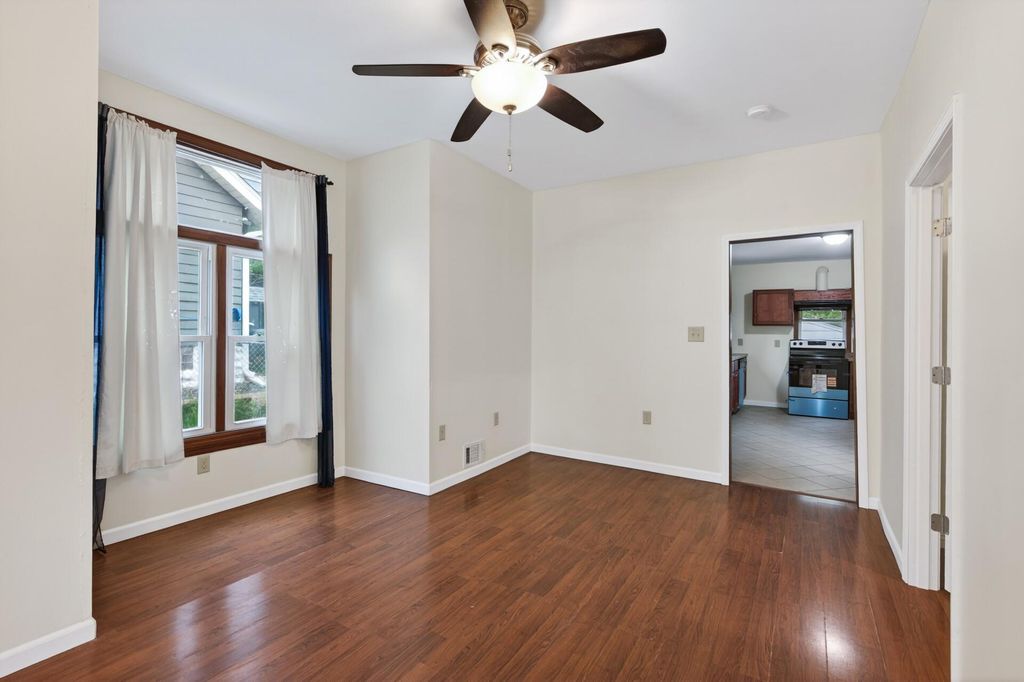 1067 Wilson Avenue, Saint Paul, MN 55106 — photo 3
