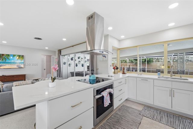2136 NE 64th Street, Fort Lauderdale, FL 33308
