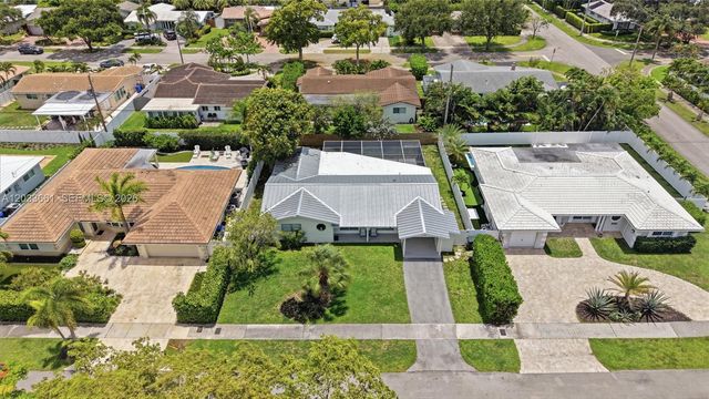 2136 NE 64th Street, Fort Lauderdale, FL 33308