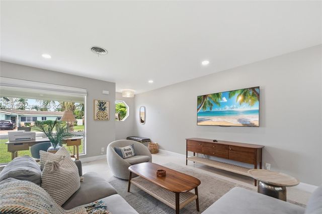 2136 NE 64th Street, Fort Lauderdale, FL 33308