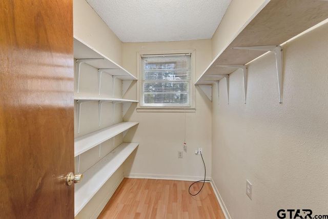 1904 W Pinecrest, Marshall, TX 75670