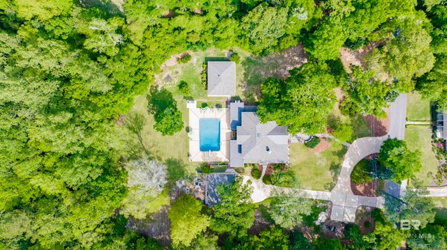 6801 N Winding Brook Drive, Daphne, AL 36526