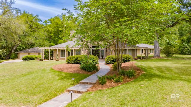 6801 N Winding Brook Drive, Daphne, AL 36526