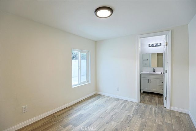 122 N Bewley Street, Santa Ana, CA 92703