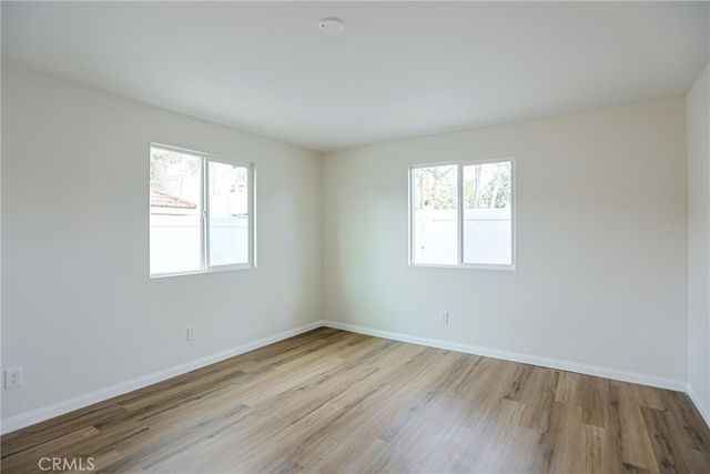 122 N Bewley Street, Santa Ana, CA 92703